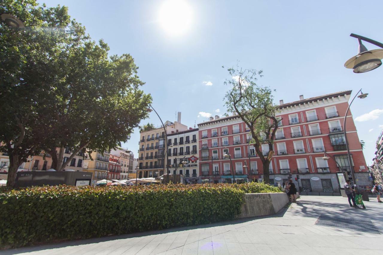 Homelike Plaza Mayor Madrid Bagian luar foto